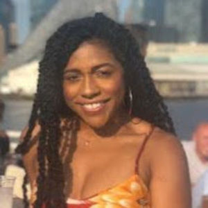 Meet your Posher, Jasmine